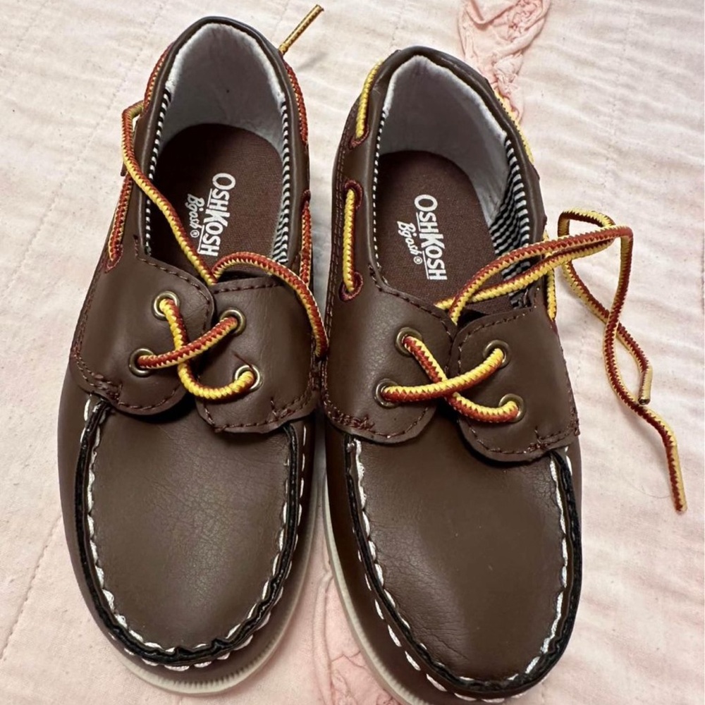 Oshkosh Shoes Boy size 10 New